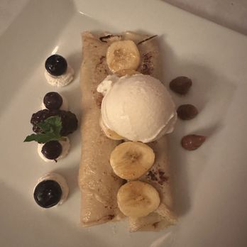 Mi Casa Argentina - Panqueque dessert - Steakhouses Near Me - Brooklyn, New York