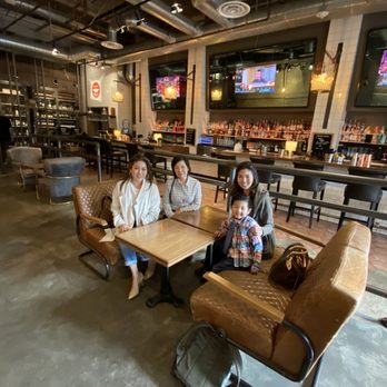 District - Love the bar area - Cocktail Bars Near Me - Los Angeles, California