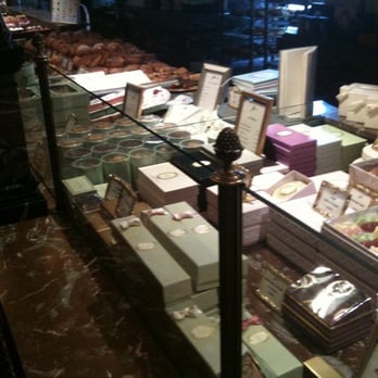 Ladurée - Macarons Near Me - Paris, 75 Ladurée - Macarons Near Me - Paris, 75