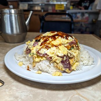 Fung Wah Restaurant - scrambled egg with Chinese sausage over rice $9.50 - Chinese Near Me - Daly City, California Fung Wah Restaurant - scrambled egg with Chinese sausage over rice $9.50 - Chinese Near Me - Daly City, California