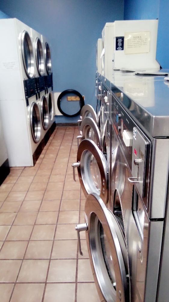 R & R’S LAUNDRY & DRY CLEANING Updated September 2024 1502 N Cunningham Ave, Urbana