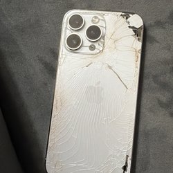 Pro Fix Phone Repair - Cracked phone