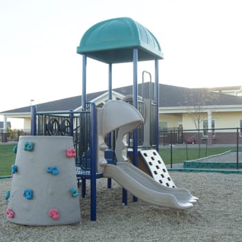 Front Range Early Learning Center - Preschool Playground - Preschools Near Me - Commerce City, Colorado Front Range Early Learning Center - Preschool Playground - Preschools Near Me - Commerce City, Colorado