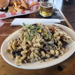 Elk Stroganoff