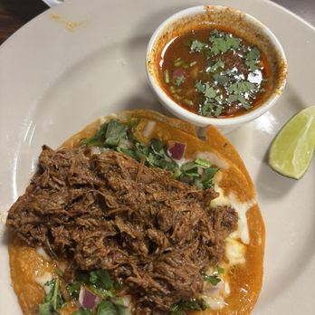 Los Tuxtla - Birria taco w consume - Mexican Near Me - Milwaukee, Wisconsin Los Tuxtla - Birria taco w consume - Mexican Near Me - Milwaukee, Wisconsin