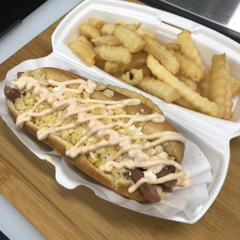 Rollin' Bites - Hot dog Colombian style - Food Trucks Near Me - Riverview, Florida Rollin' Bites - Hot dog Colombian style - Food Trucks Near Me - Riverview, Florida