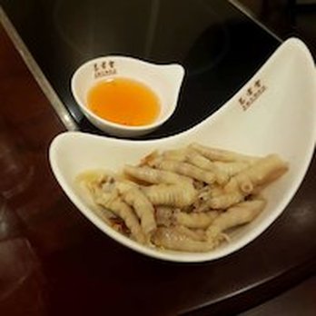 Ming Yan Seafood Restaurant - Chinese Near Me - Surrey, British Columbia Ming Yan Seafood Restaurant - Chinese Near Me - Surrey, British Columbia