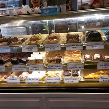 Mike's Pastry - Bakeries Near Me - Boston, Massachusetts Mike's Pastry - Bakeries Near Me - Boston, Massachusetts