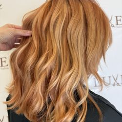 Luxe Salon - Full color and partial highlights!!