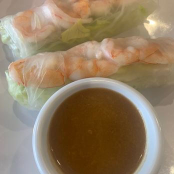 Red Wok - Vietnamese shrimp rolls with peanut sauce - Chinese Near Me - Vero Beach, Florida Red Wok - Vietnamese shrimp rolls with peanut sauce - Chinese Near Me - Vero Beach, Florida