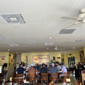 Brunchies - Lutz - Standing in the door view - Breakfast & Brunch Near Me - Lutz, Florida Brunchies - Lutz - Standing in the door view - Breakfast & Brunch Near Me - Lutz, Florida