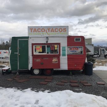 Taco Tacos - a taco truck parked in a parking lot - Food Trucks Near Me - Ponderay, Idaho