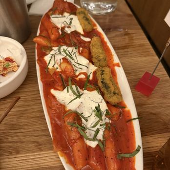 Seoul Salon - Rose Tteokbokki 로제 떡볶이 - Korean Near Me - New York, New York Seoul Salon - Rose Tteokbokki 로제 떡볶이 - Korean Near Me - New York, New York