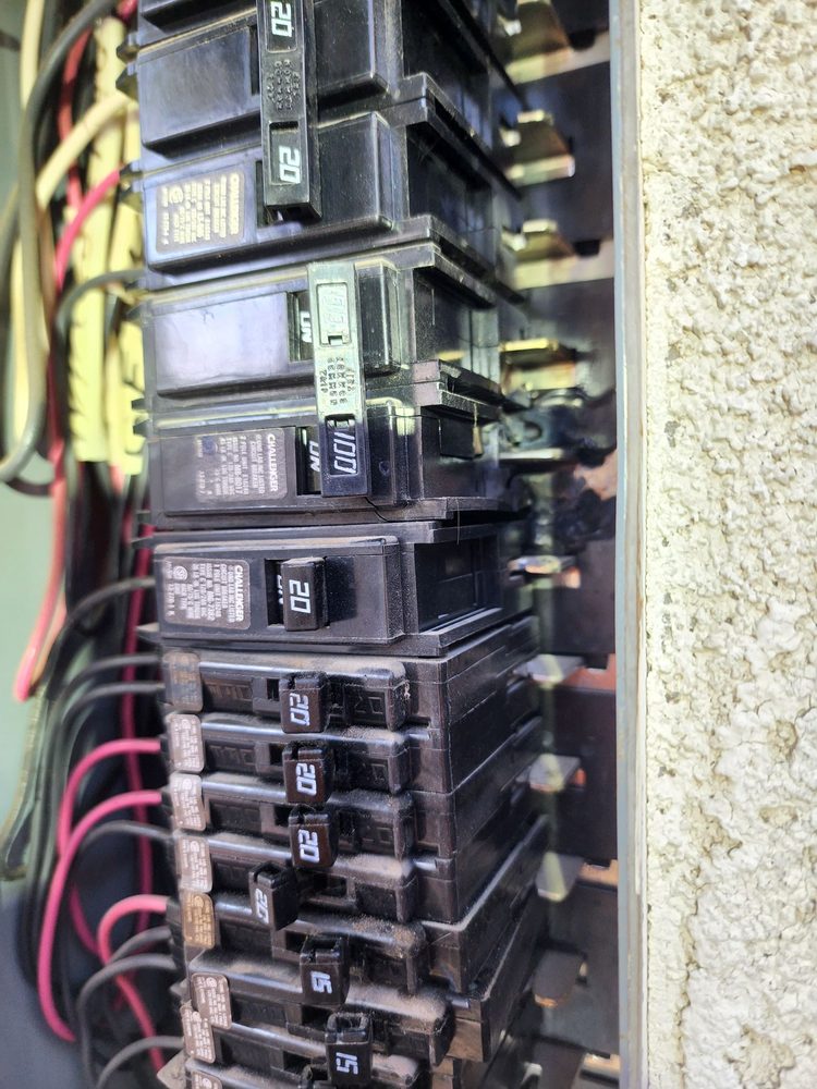 Slide of DNZ Electrical Services