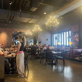 Culinary Dropout - Inside - New American Near Me - Salt Lake City, Utah