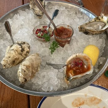 Hudson House - Oysters - Seafood Near Me - Addison, Texas