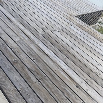 Salt Lake 435 Painters - a wooden deck - Painters Near Me Salt Lake 435 Painters - a wooden deck - Painters Near Me