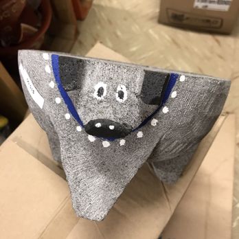 Chela's Gift Shop - Department Stores Near Me - Chicago, Illinois