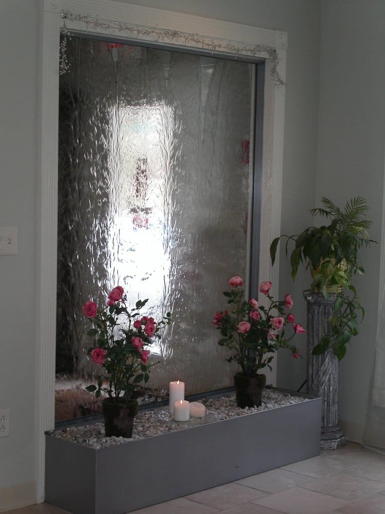 Renaissance Salon and Day Spa Logo