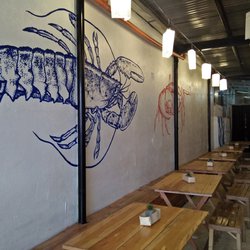 Brother's Seafood - Restaurant Interior
