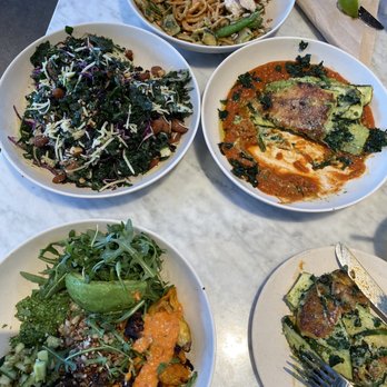 Flower Child - Salad Near Me - Houston, Texas