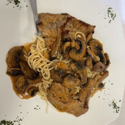Napoli's Italian Restaurant - Veal scallopini