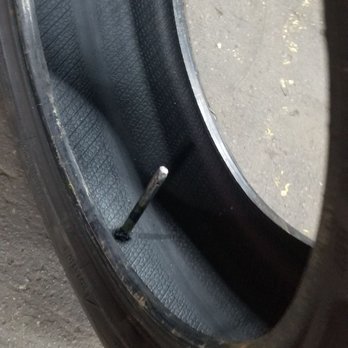 1. D’s Tires and Auto Repair