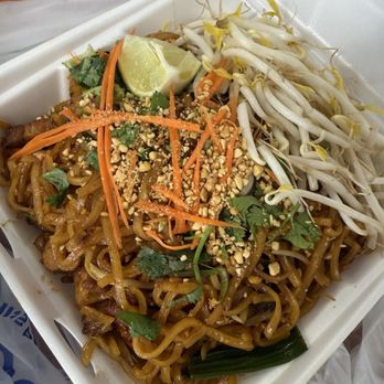 Thum Thum ToGo - Pad Thai - Thai Near Me - Fresno, California
