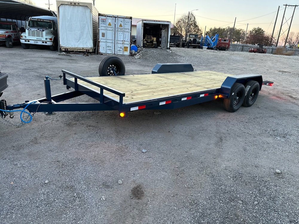 HITCHED UP TRAILERS Updated October 2024 21 Photos 116 E