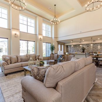 Rosalia Silverlake - Clubroom - Apartments Near Me - Pearland, Texas Rosalia Silverlake - Clubroom - Apartments Near Me - Pearland, Texas