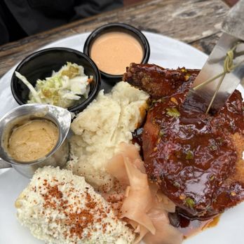 Sur at The Barnyard - Spicy Korean Fried Chicken - New American Near Me - Carmel, California