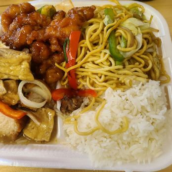 Foods 2 Go - Down left is tofu with pork in its sauce, up left is orange chicken, up right is chow mein, below that is white rice. - Chinese Near Me - Las Vegas, Nevada