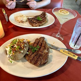 Red Flame Steak & Grill - Steakhouses Near Me - Katy, Texas