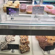 THE BUTTERED TIN - 602 Photos & 660 Reviews - 237 7th St E, Saint Paul ...