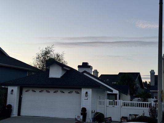 Neighborhood Roofing Logo