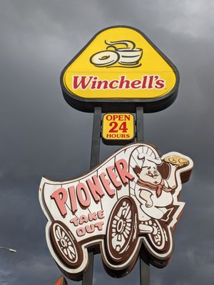 Pioneer Chicken by null