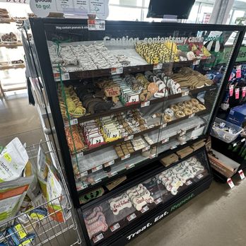 Pet Supplies Plus Bryan - Pet Groomers Near Me - Bryan, Texas