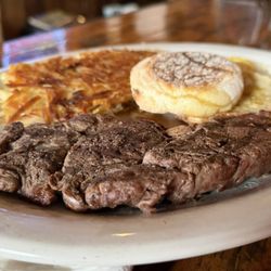 Rusty Truck Brewing - Steak and eggs (cooked perfectly)