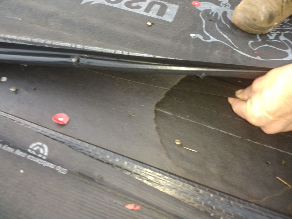 Slide of 3kkk Roofing