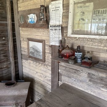 J Lorraine TX Ghost Town - Burgers Near Me - Manor, Texas J Lorraine TX Ghost Town - Burgers Near Me - Manor, Texas