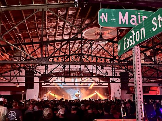 Cain's Ballroom by null