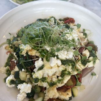 un caffe altamura - Veggie scramble add bacon, serrano's on the side - Cafes Near Me - Manhattan Beach, California