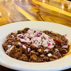 Kokee Lodge - Chill Soup with a onions!