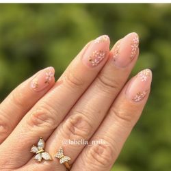 La Bella Nails