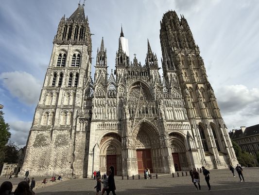 Cathédrale Notre-Dame de Rouen by null