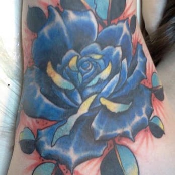 Eastlake Tattoo - Armpit. Ouch - Tattoo Near Me - Seattle, Washington Eastlake Tattoo - Armpit. Ouch - Tattoo Near Me - Seattle, Washington