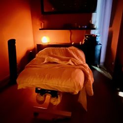 Blossom Massage Urban Spa & Retreat - One of the spa rooms