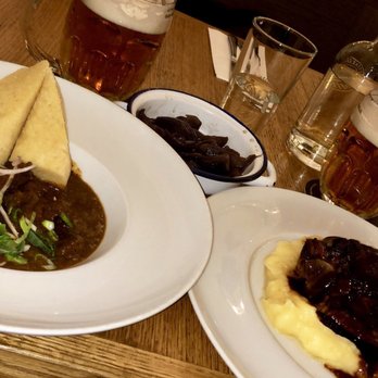 Restaurace Mincovna - Gulasch on the left, & Pork knuckle on the right. - Czech Near Me - Prague, Puerto Rico