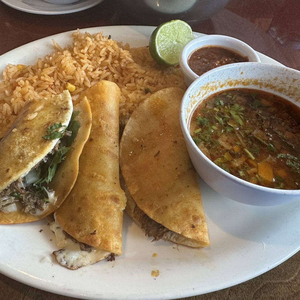 Tres Machos - Quesabirria Tacos (4/5) - Mexican Near Me - Richmond, Virginia Tres Machos - Quesabirria Tacos (4/5) - Mexican Near Me - Richmond, Virginia