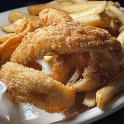 The Bowery Grille & Pub - Perch dinner